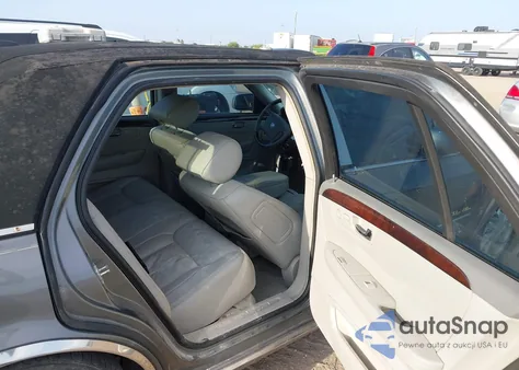 2008 Cadillac Dts 1Sd z USA, uszkodzony, nr VIN 1G6KD57Y38U154893